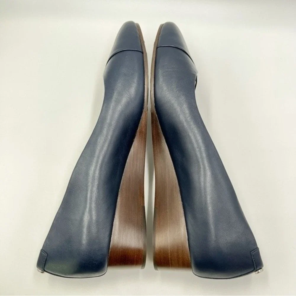 Taryn Rose Womens Size 9.5 Navy Dark Blue Leather Low Wedge Heels Pumps Shoes‎